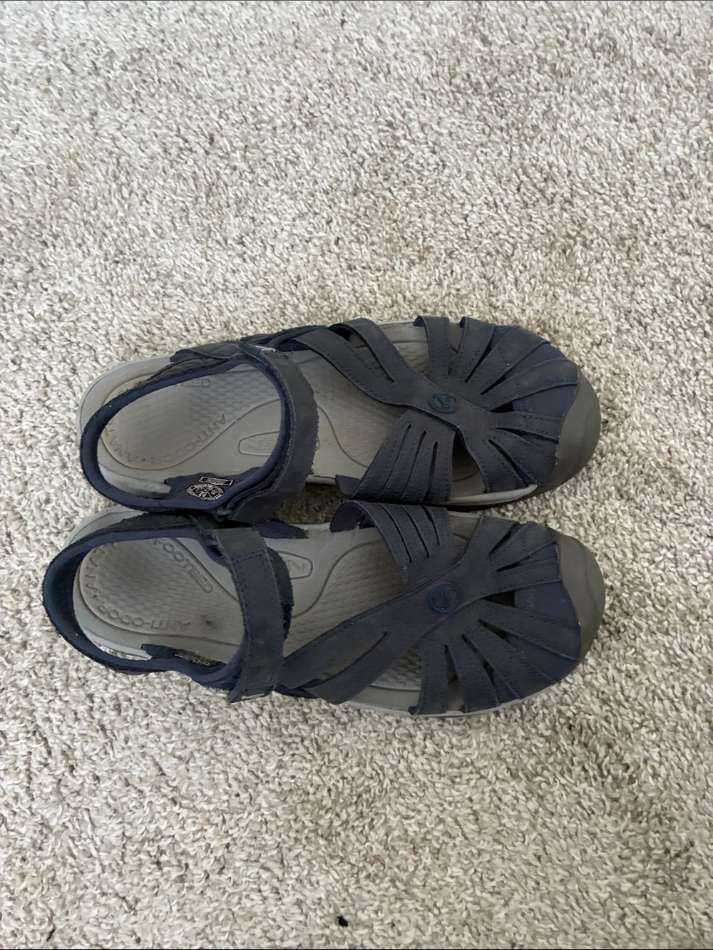 Keen rose women Navy Blue Closed-Toe Sport Sandals
